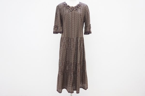 ヴィンテージ風デザインが素敵なノンノンドールのワンピースを買い取りました