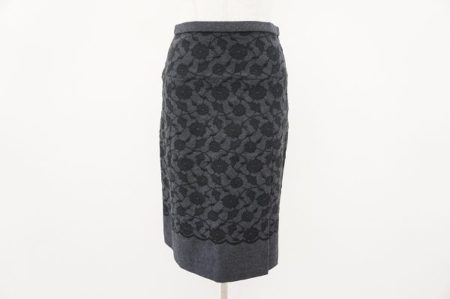 大人の女性の美しさをサポート、レリアンのスカートを買取いたしました