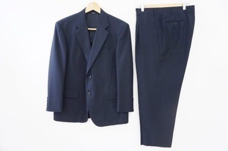 スタイリッシュに決まるランバンのスーツを買い取りました