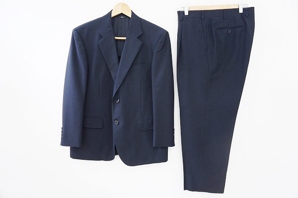スタイリッシュに決まるランバンのスーツを買い取りました
