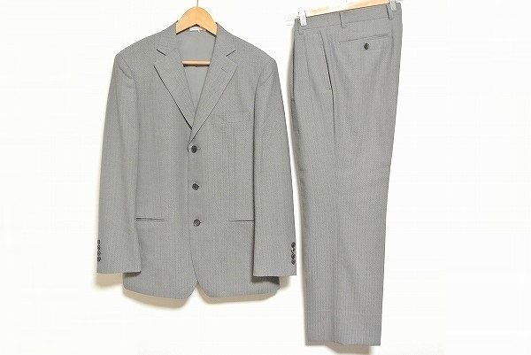 エレガントシックなメンズティノラスのスーツを買取いたしました