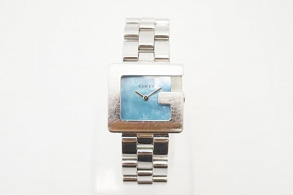 エレガントな爽やかさ漂う、グッチの腕時計を買取いたしました