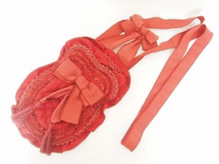 リボンがアクセント！カネコイサオの可愛いミニバッグをお売りいただきました