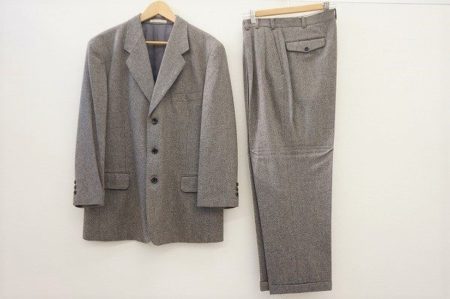 素材のよさを実感！パパスのシングルスーツを買い取りました