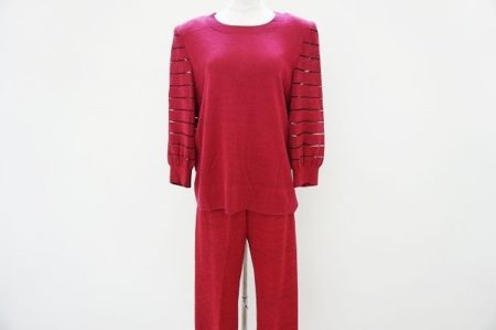 着心地楽なのにオシャレ！斉藤都世子のセットアップを買取いたしました