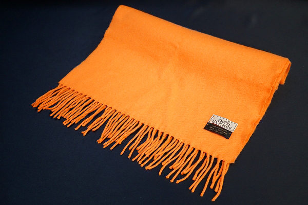 エルメスカラーが可愛い!カシミアマフラーを買い取りました