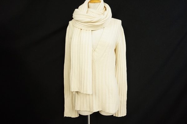 やわらかフェミニンなドルチェ&ガッバーナのニットセットを買取いたしました