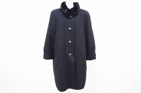 ふんわり暖かい、上質なレリアンのコートを買取いたしました
