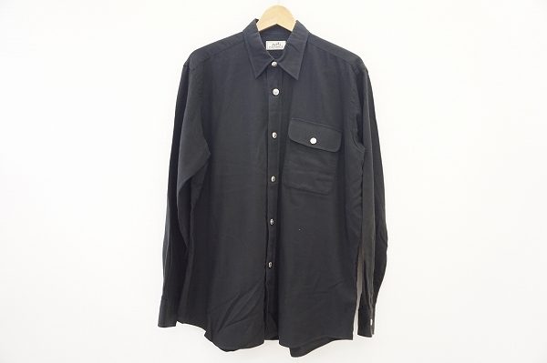 シンプルさが美しさを際立たせるエルメスの長袖シャツを買い取りました