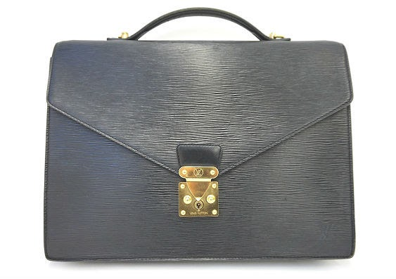 艶やかな黒が働く男性をスマートに演出してくれるメンズ用ビジネスバッグ！ルイ・ヴィトン LOUIS VUITTON