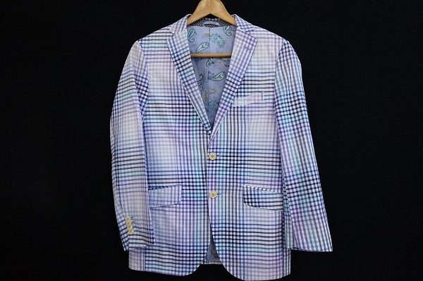 美しいグラデデザインで目を奪われる、エトロのジャケットを買取いたしました