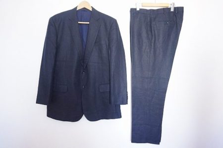 リネン素材で季節感をスーツに取り入れましょう！ブルックスブラザーズのスーツを買取いたしました
