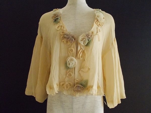 うっとりするような美しさ、ノンノンドールのジャケットを買取いたしました