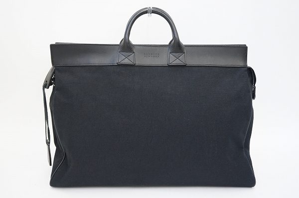 鍵つきで安心！バーニーズニューヨークのボストンバッグを買い取りました