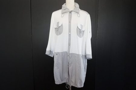 便利なシャーリング機能付き、伊太利屋のロングジャケットを買取いたしました