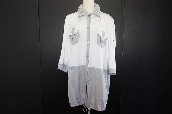 便利なシャーリング機能付き、伊太利屋のロングジャケットを買取いたしました