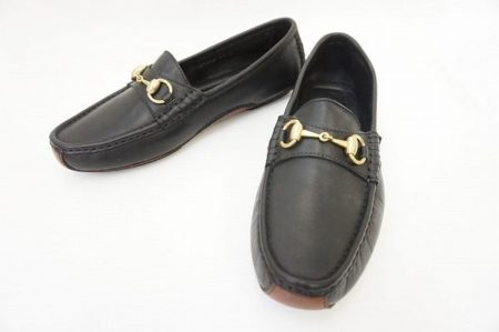 クラシックなデザインで人気のグッチのドライビングシューズを買い取りました