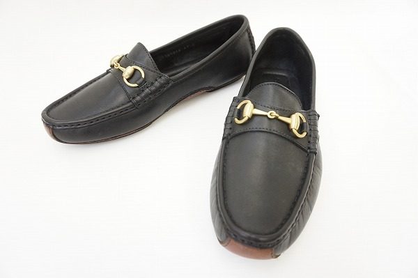クラシックなデザインで人気のグッチのドライビングシューズを買い取りました