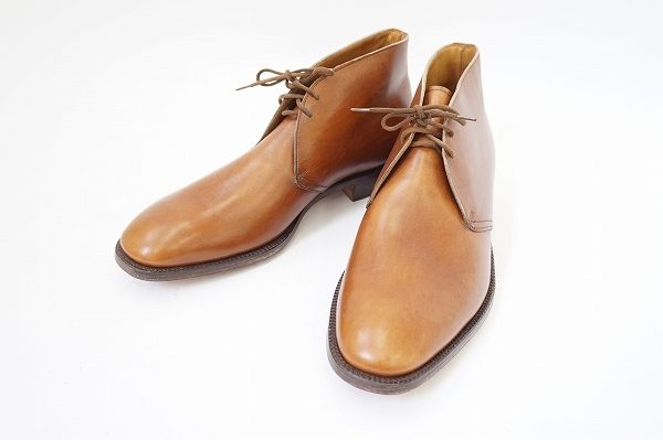 スマートでかっこいい高品質シューズ、チャーチのシューズを買取いたしました