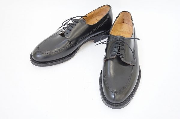 タフに履ける高級靴、チャーチのシューズを買取いたしました