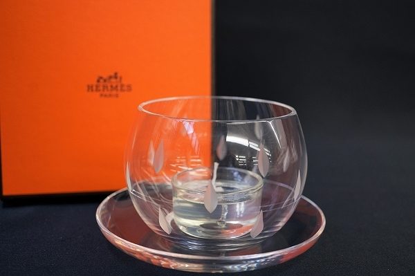 暮らしを豊かに灯すパートナー、エルメスのキャンドルホルダーを買取いたしました