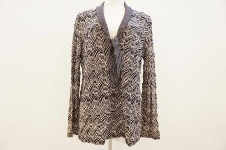 トレンドのボウタイをハイブランド・ミッソーニのニットで取り入れて。ミッソーニのニットを買取いたしました