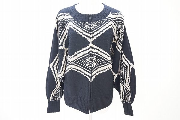 オフシーンに着回したい、斉藤都世子のニットブルゾンを買取いたしました