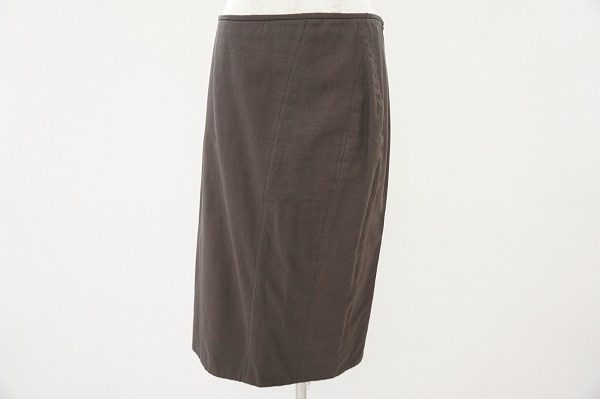 シルエットの美しさが違うグッチのタイトスカートを買い取りました