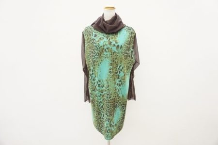 上品な甘辛バランスの伊太利屋のチュニックを買取いたしました