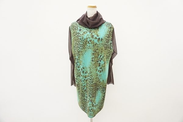 上品な甘辛バランスの伊太利屋のチュニックを買取いたしました