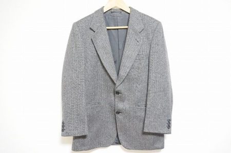 素材感・仕立ての良さなど全て揃った、バーバリーのメンズジャケットを買取いたしました