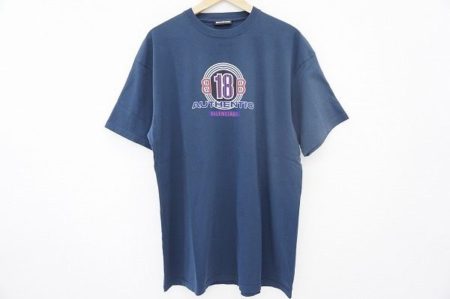 カジュアルなプリントデザインが素敵なバレンシアガのTシャツを買い取りさせていただきました