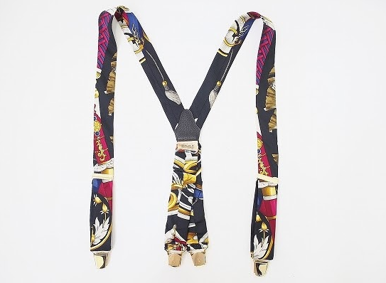 ファッション小物にもデザイン性と上質を施したエルメス HERMESのメンズ用サスペンダーを買取させて頂きました。