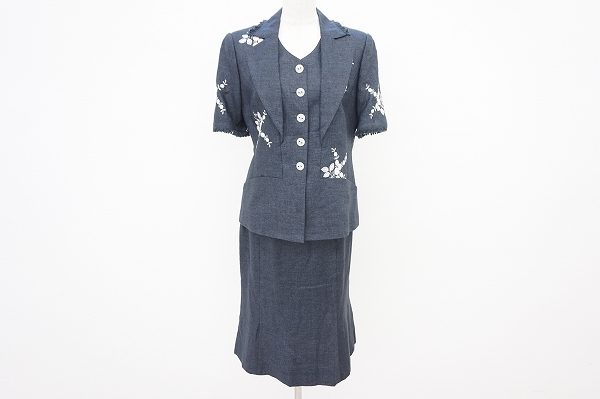 カジュアルに繊細な美しさを表現、ジュンアシダのスーツを買取いたしました