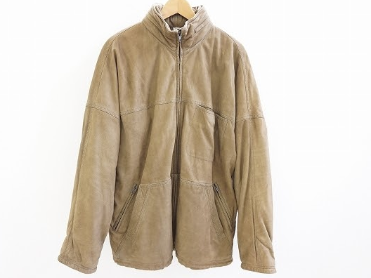 着回しやすいカーキにベーシックなデザインのメンズ用レザーブルゾン!フェラガモ Ferragamo