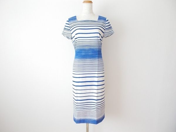 スクエアネックとあざやかブルーが上品なレリアンのワンピースを買い取りました