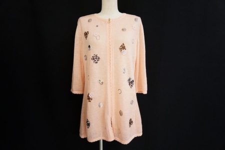 アクセサリーいらずの華やかさ、伊太利屋のカーディガンを買取いたしました