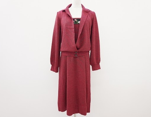 着回しやすいワンピースとカーディガンのセットアップ！斉藤都世子