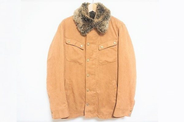 ほどよいカジュアル感が演出できるビリドゥーエのファー付きブルゾンを買い取りさせていただきました