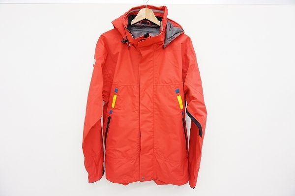 アウトドア時に大活躍、トラッカーのジャケットを買取いたしました