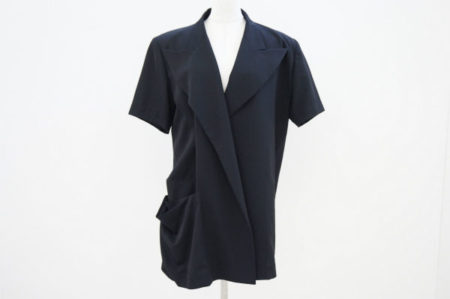 おしゃれがもっと楽しくなりそうなヨウジヤマモトのブラウスを買い取りました