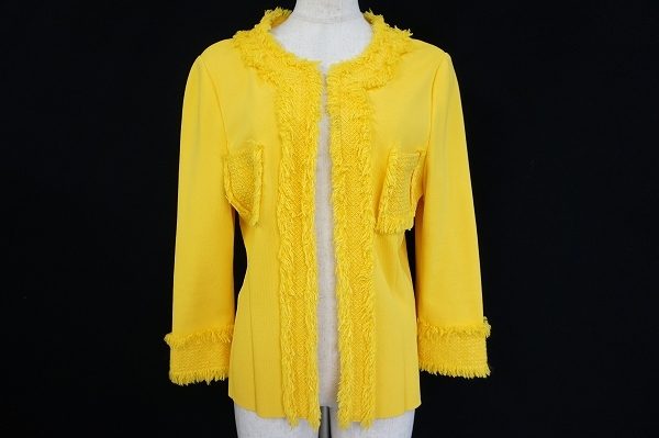 フリンジが可愛い!フォクシーのニットジャケットを買い取りました