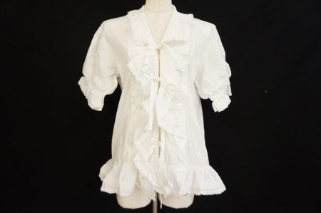 スイートさ全開！ピンクハウスのフリルブラウスを買い取り査定させていただきました