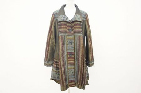 エイココンドウの人気ブランドのひとつイークラットのコートを買い取りました