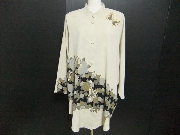 美しい蝶や花柄でお着物のような詩仙堂のジャケットを買取いたしました