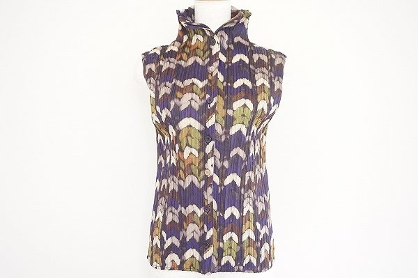 イッセイミヤケプリーツプリーズのブラウスを買い取りました