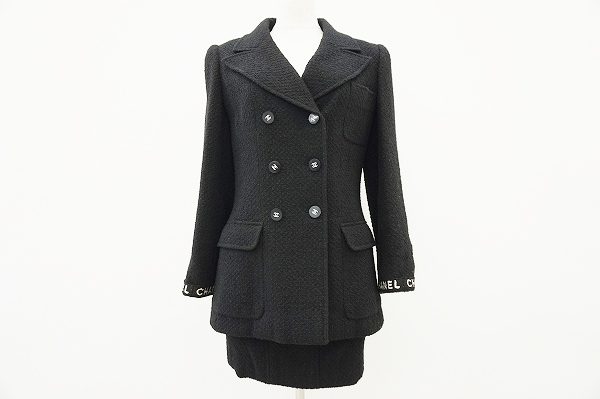 ブラックなのにここまで可憐！シャネルのセットアップを買い取り査定させていただきました