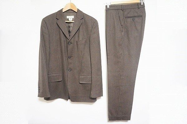 唯一無二のテキスタイルに自信、ドリスヴァンノッテンのスーツを買取いたしました