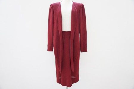 女性らしい気品を醸し出す斉藤都世子のセットアップを買取いたしました