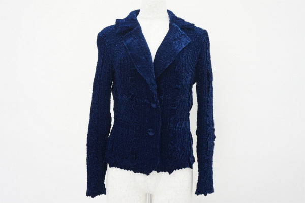 素材感を楽しみたいユキトリヰのジャケットを買い取り査定させていただきました